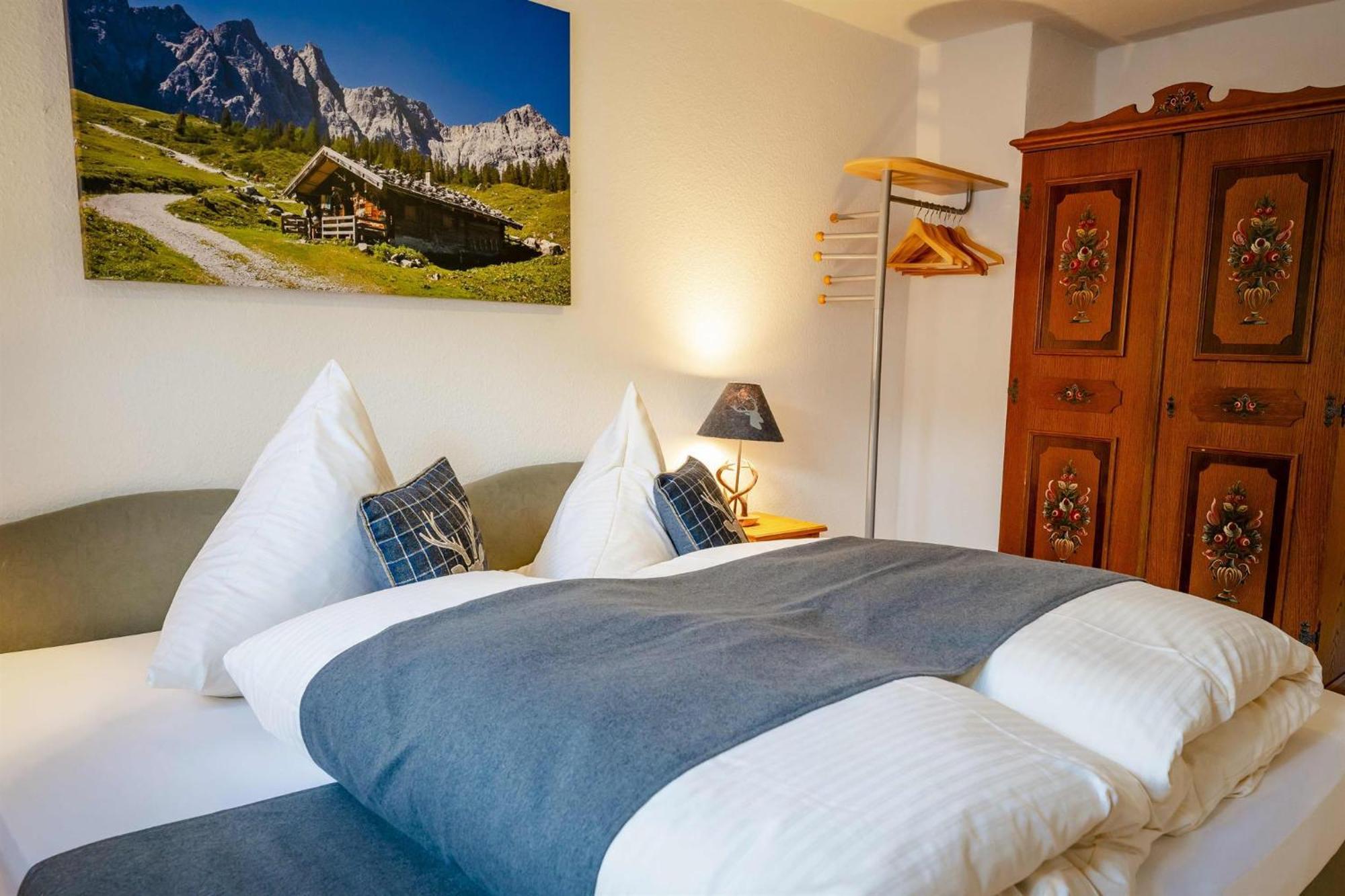 Hoglhaus & Malerwinkel Villa Mittenwald Exterior photo